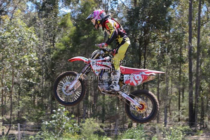 678x444 pixels (90K)